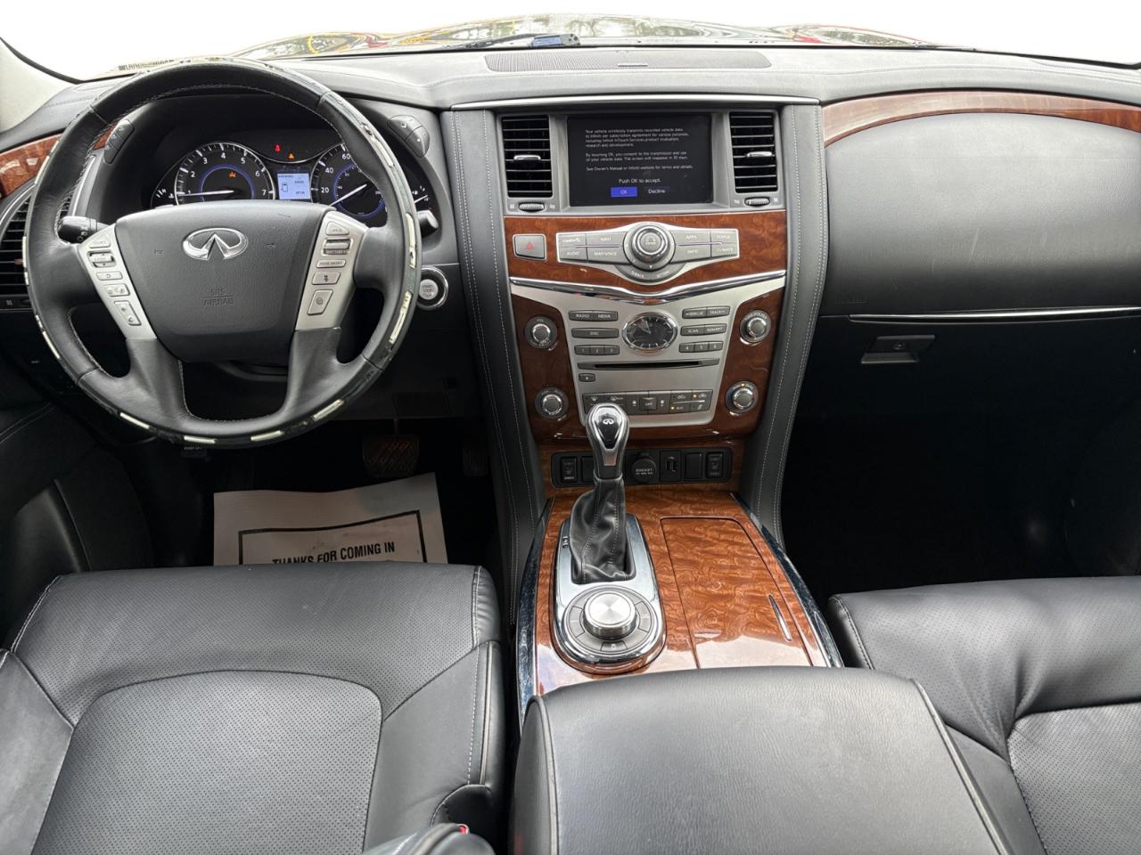 Infiniti QX80 LUXE AWD 2019