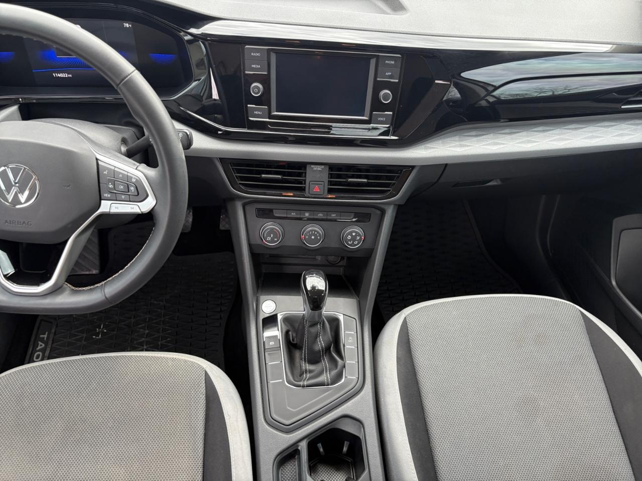 Volkswagen Taos S FWD 2022