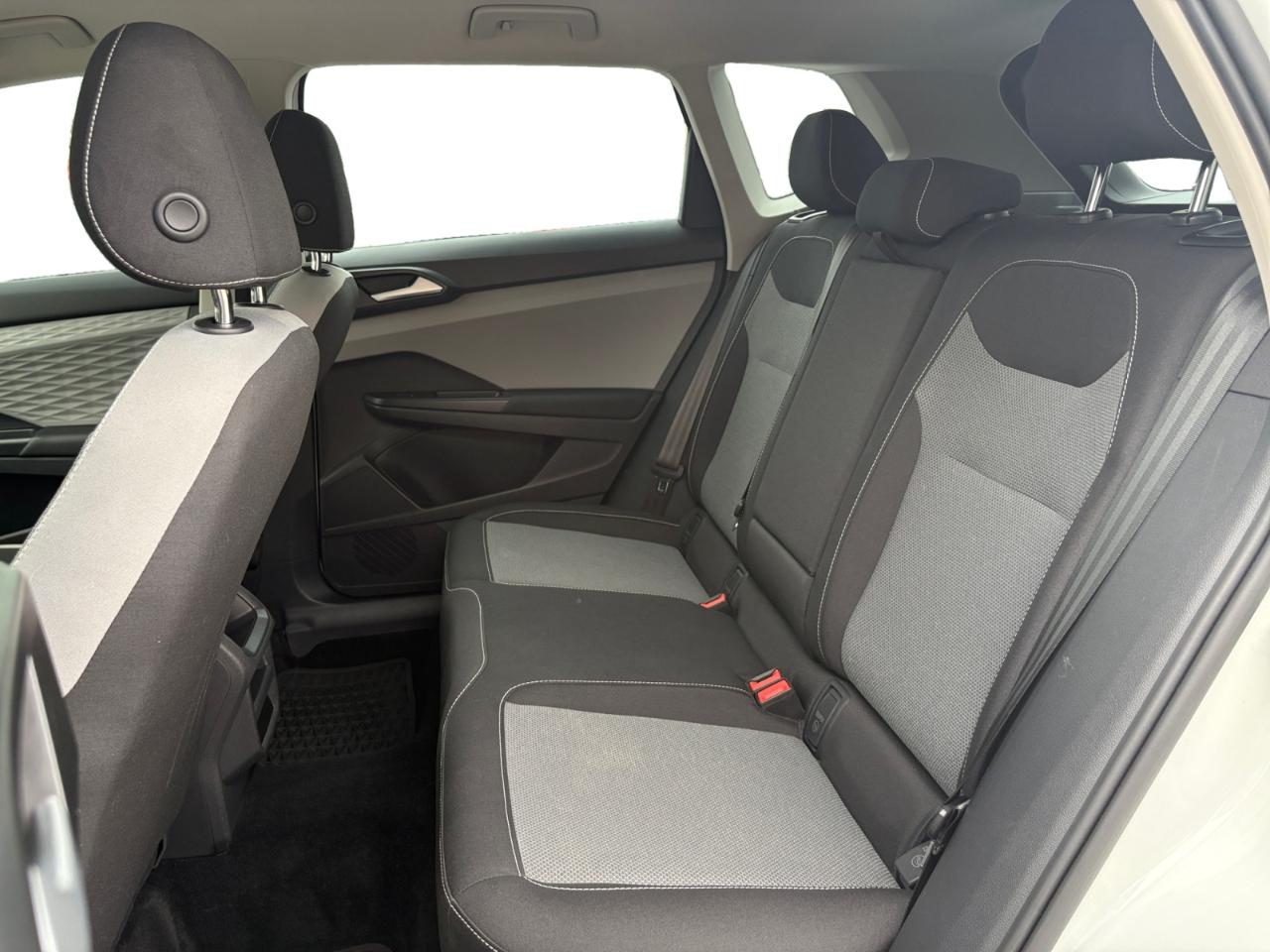 Volkswagen Taos S FWD 2022