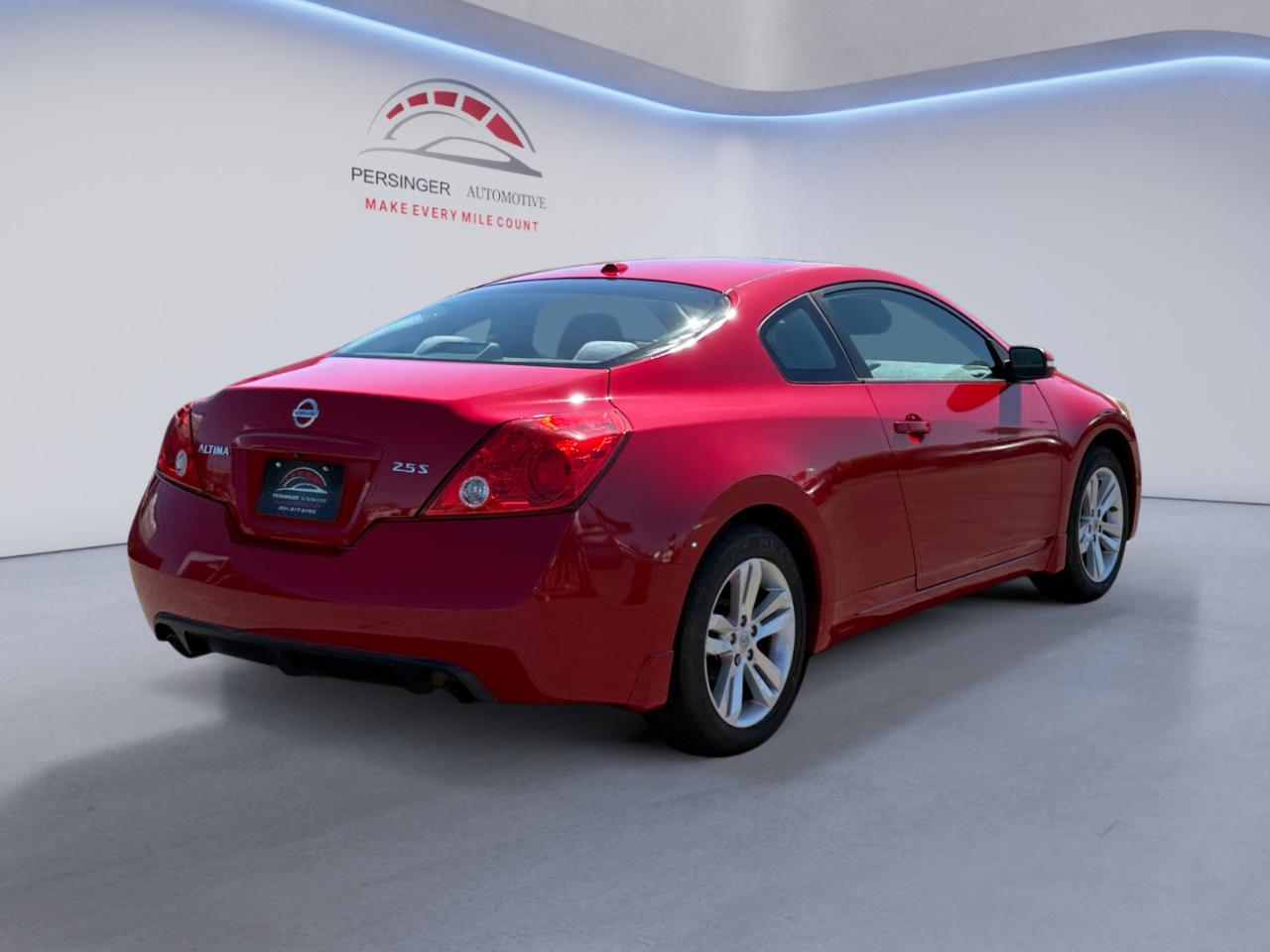 Nissan Altima 2dr Cpe I4 CVT 2.5 S 2010