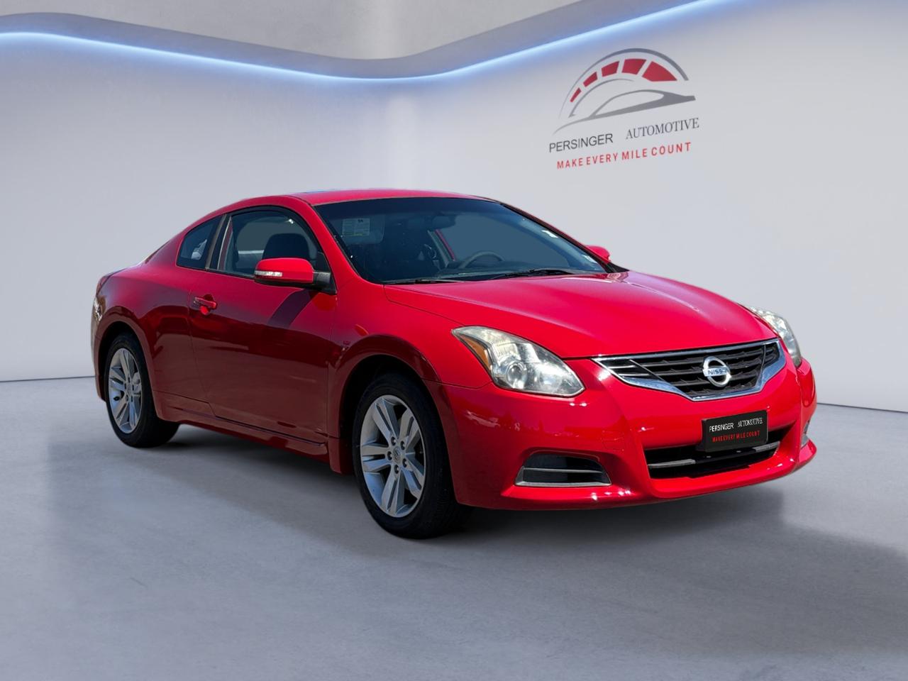 Nissan Altima 2dr Cpe I4 CVT 2.5 S 2010