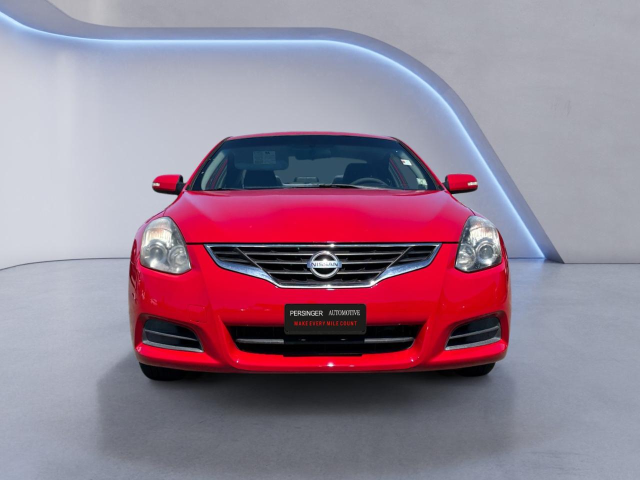 Nissan Altima 2dr Cpe I4 CVT 2.5 S 2010