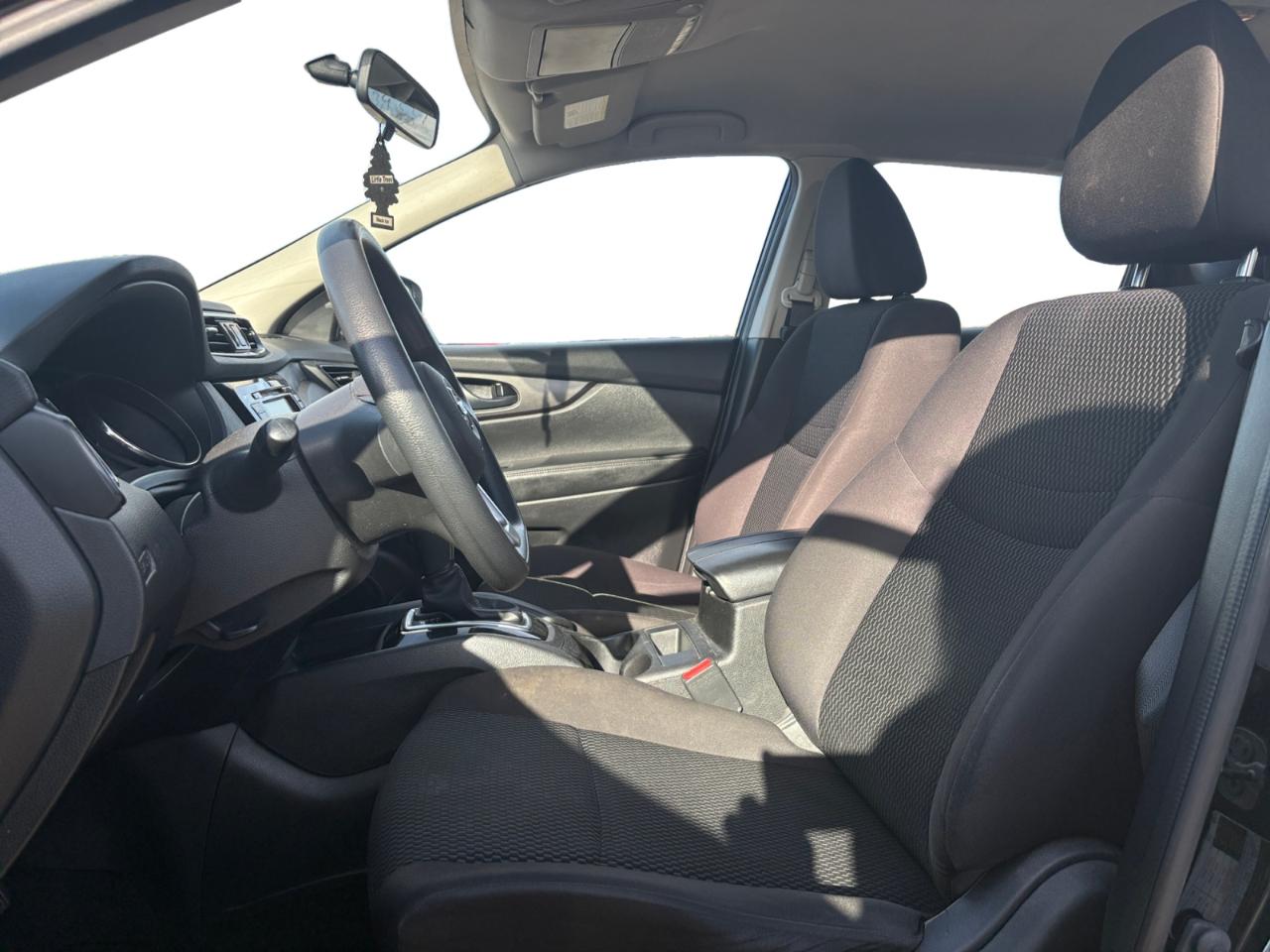 Nissan Rogue Sport FWD S 2019