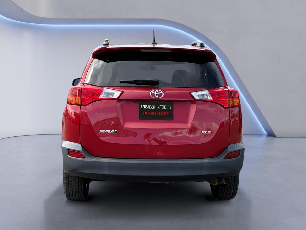 Toyota RAV4 FWD 4dr XLE (Natl) 2014