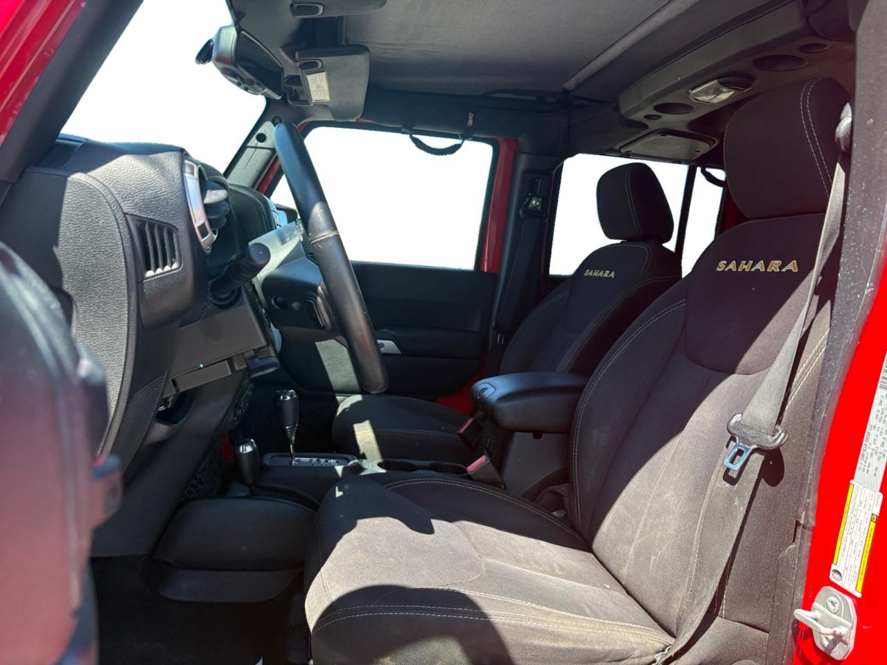 Jeep Wrangler Unlimited 4WD 4dr Sahara 2015