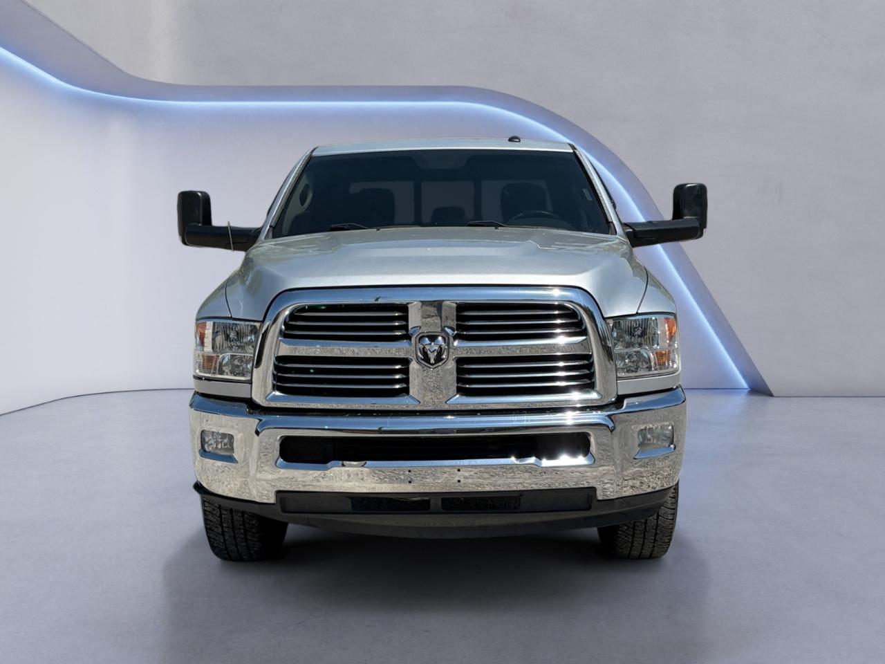 RAM 2500 Big Horn 4x2 Crew Cab 6'4" Box 2018