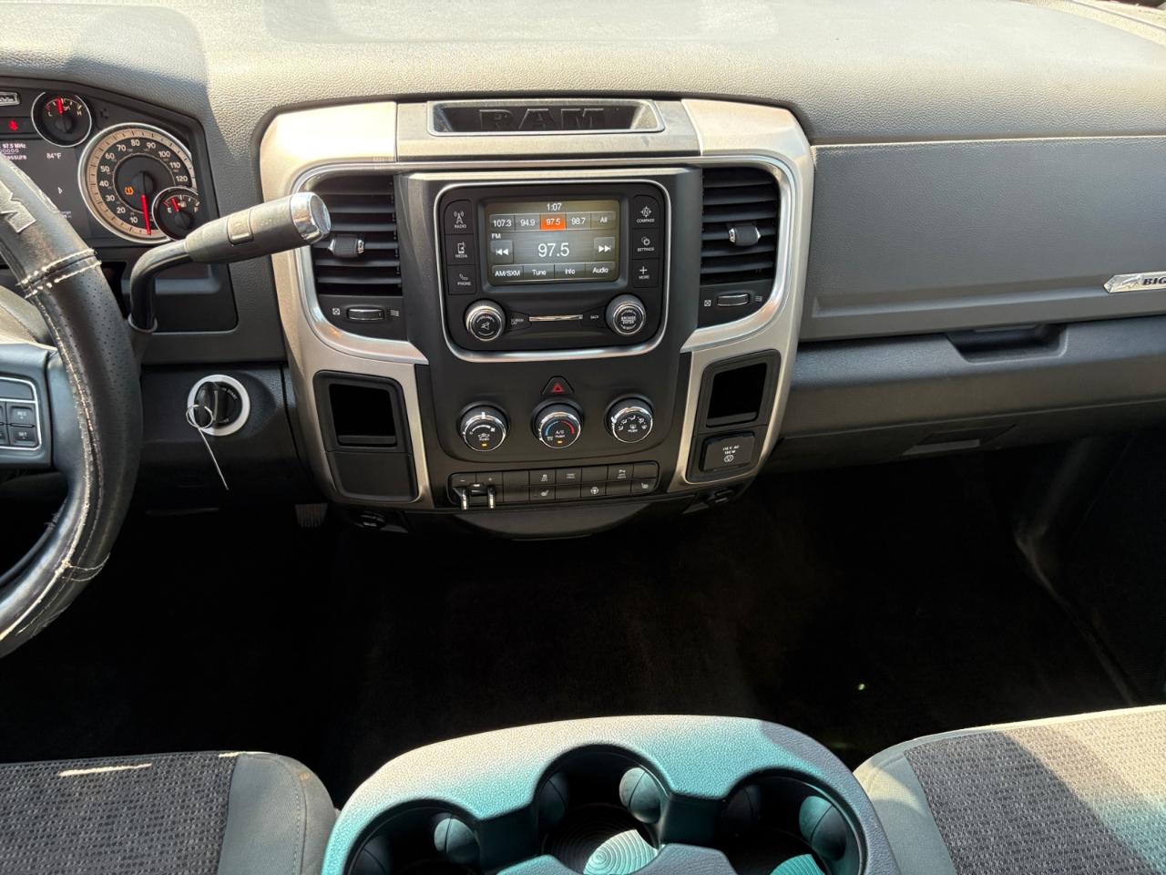 RAM 2500 Big Horn 4x2 Crew Cab 6'4" Box 2018