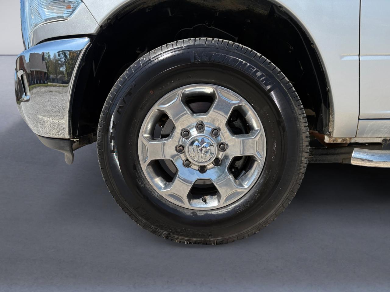 RAM 2500 Big Horn 4x2 Crew Cab 6'4" Box 2018