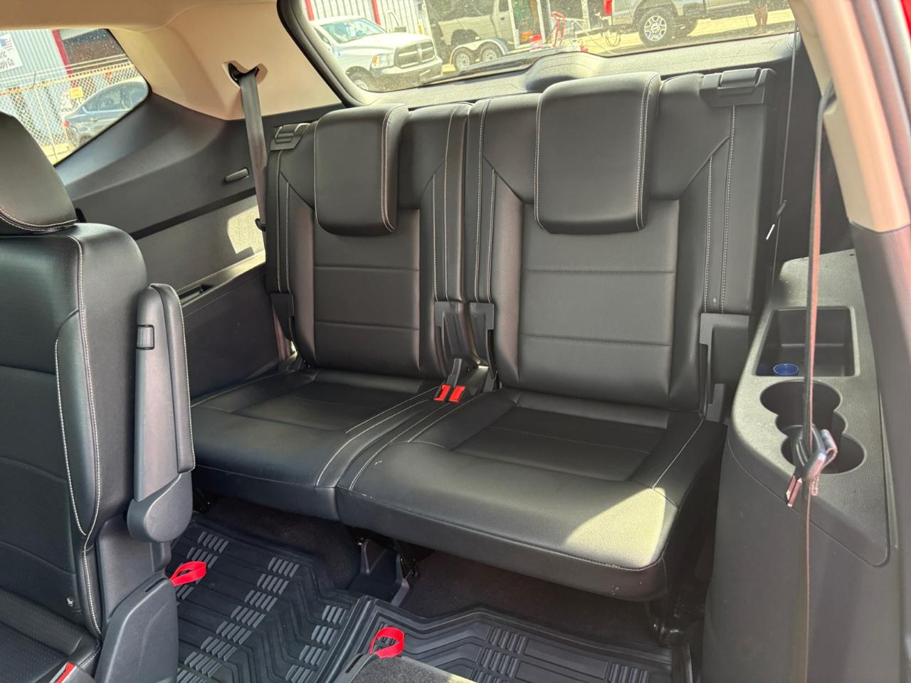 Volkswagen Atlas 3.6L V6 SE w/Technology FWD 2022