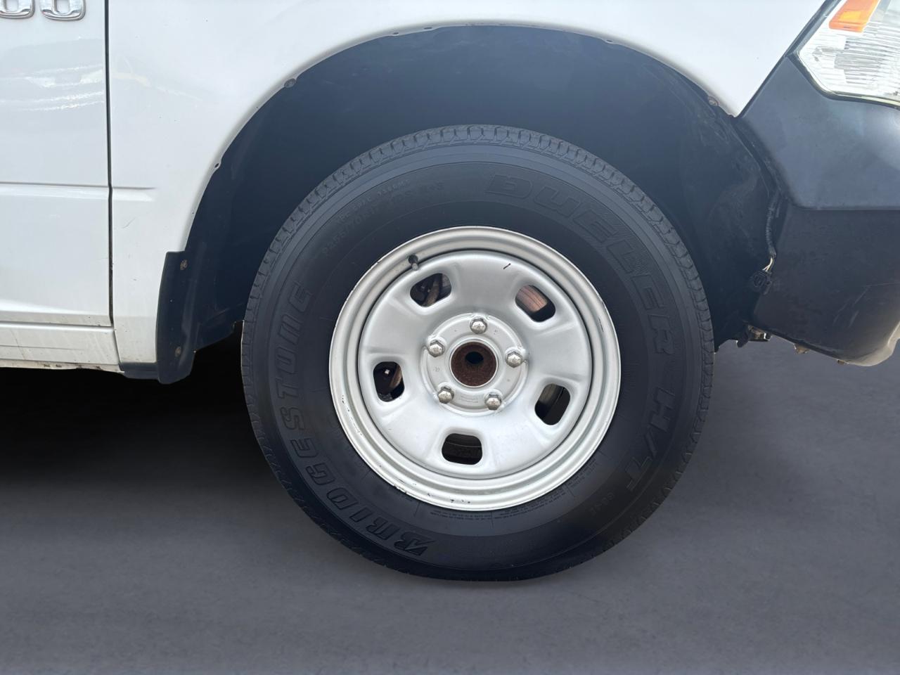 RAM 1500 2WD Reg Cab 120.5" Tradesman 2015