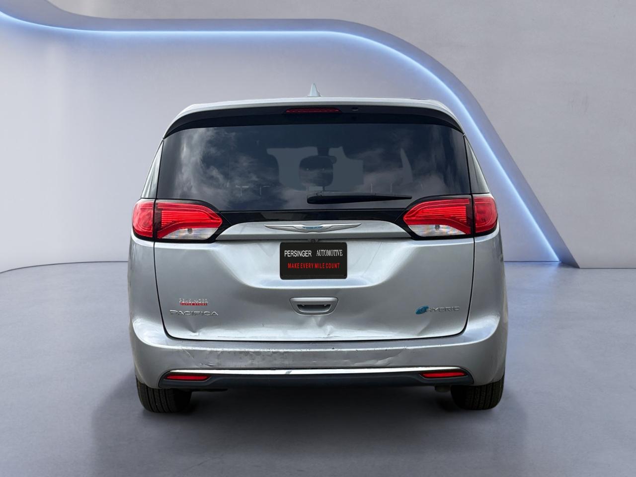 Chrysler Pacifica Hybrid Touring Plus FWD 2018