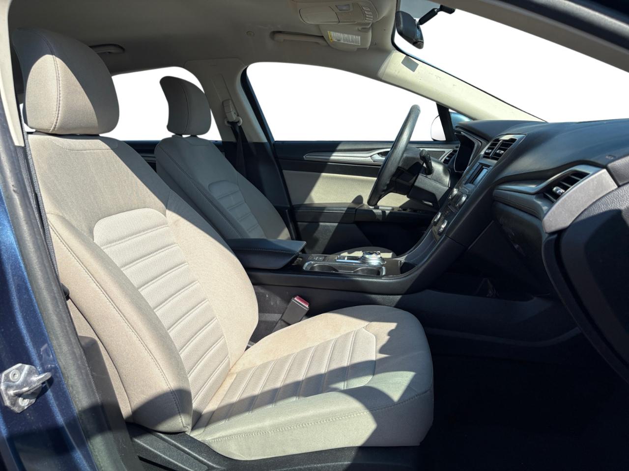 Ford Fusion Hybrid S FWD 2018