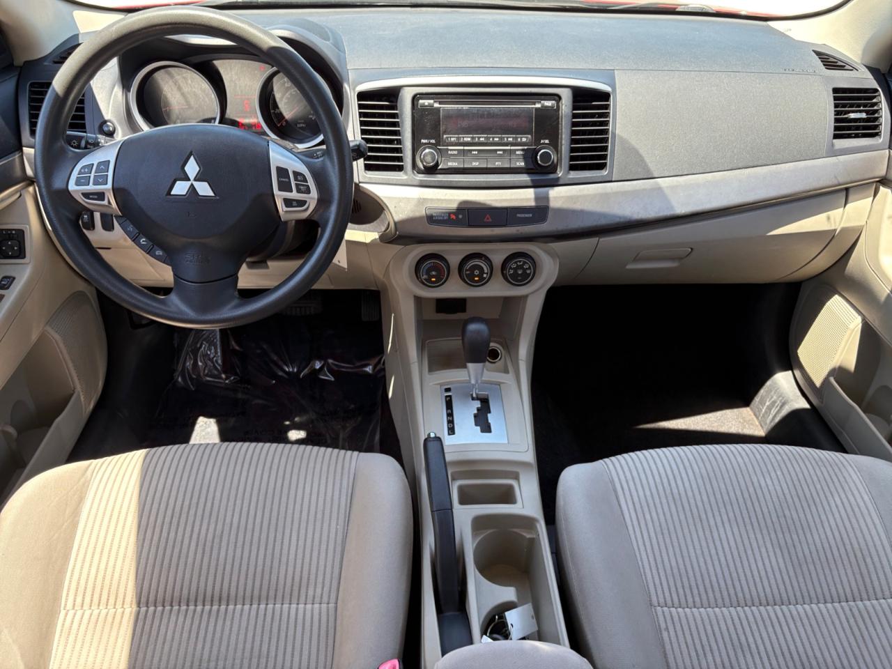 Mitsubishi Lancer 4dr Sdn Man ES FWD 2015