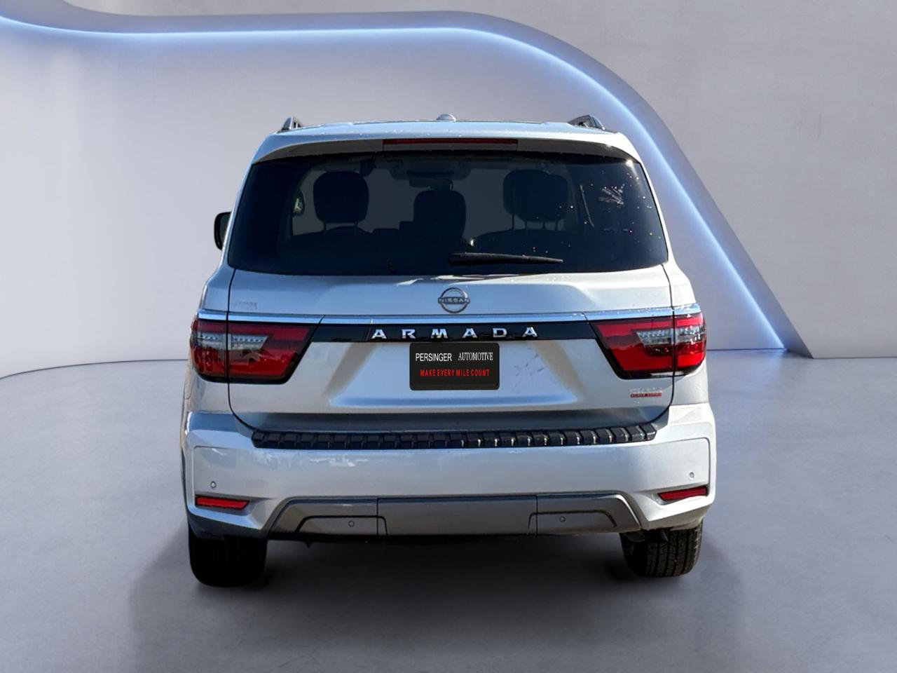 Nissan Armada 4x2 SV 2021