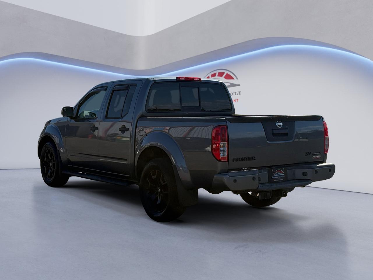 Nissan Frontier Crew Cab 4x2 SV V6 Auto 2018