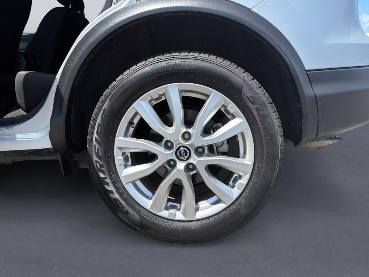 Nissan Rogue Sport AWD S 2021