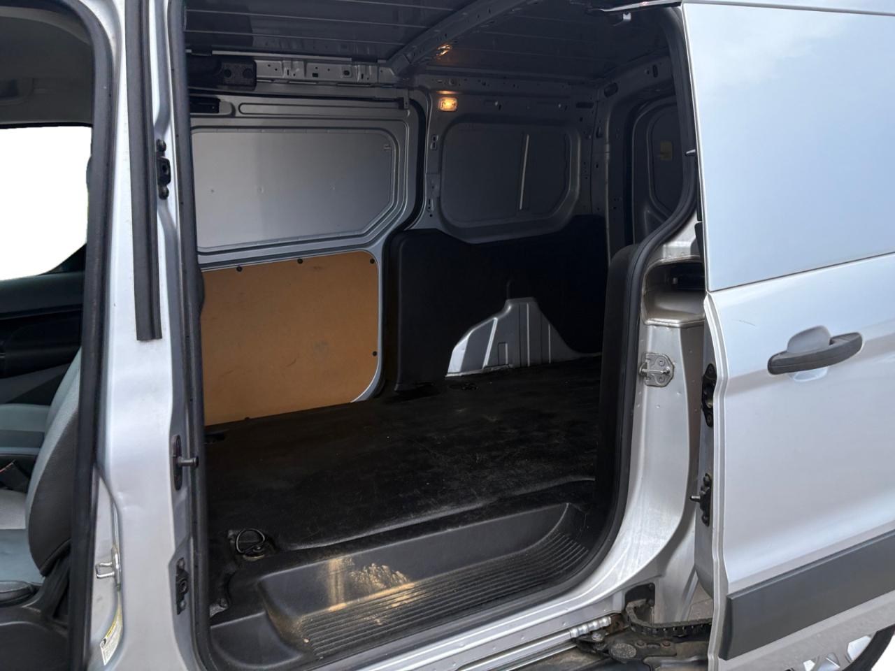 Ford Transit Connect Van XL LWB w/Rear Symmetrical Doors 2018