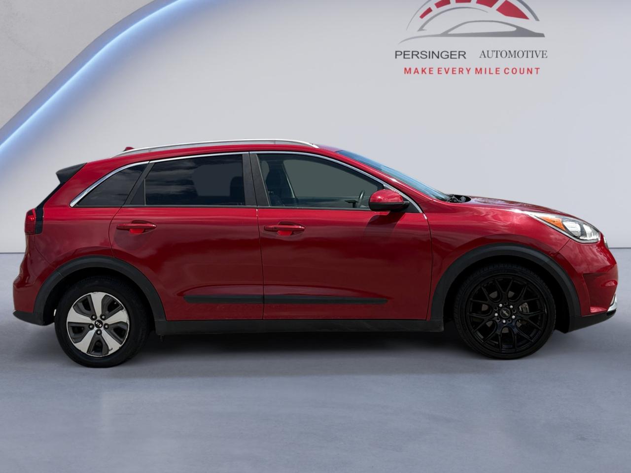 Kia Niro LX FWD 2018