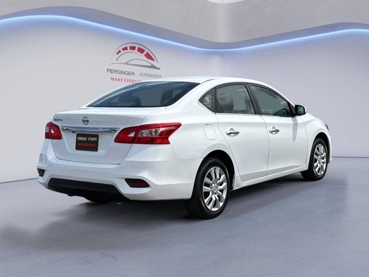 Nissan Sentra S CVT 2019