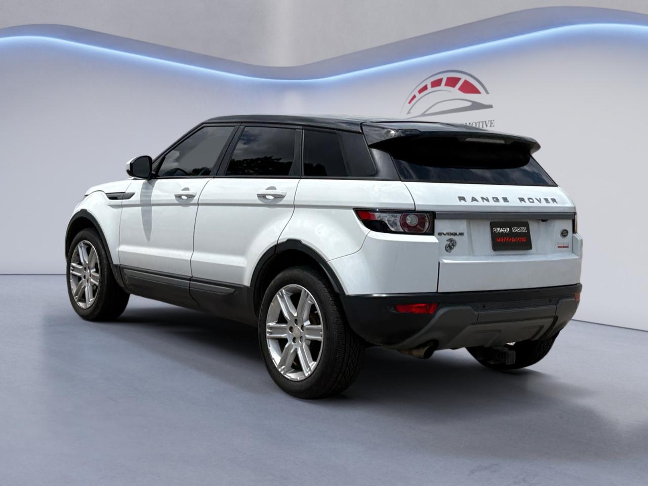Land Rover Range Rover Evoque 5dr HB Pure Plus 2015