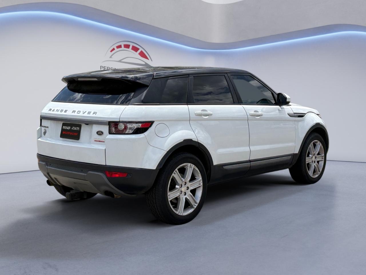 Land Rover Range Rover Evoque 5dr HB Pure Plus 2015