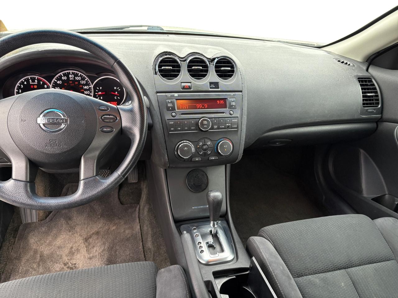 Nissan Altima 2dr Cpe I4 CVT 2.5 S 2010
