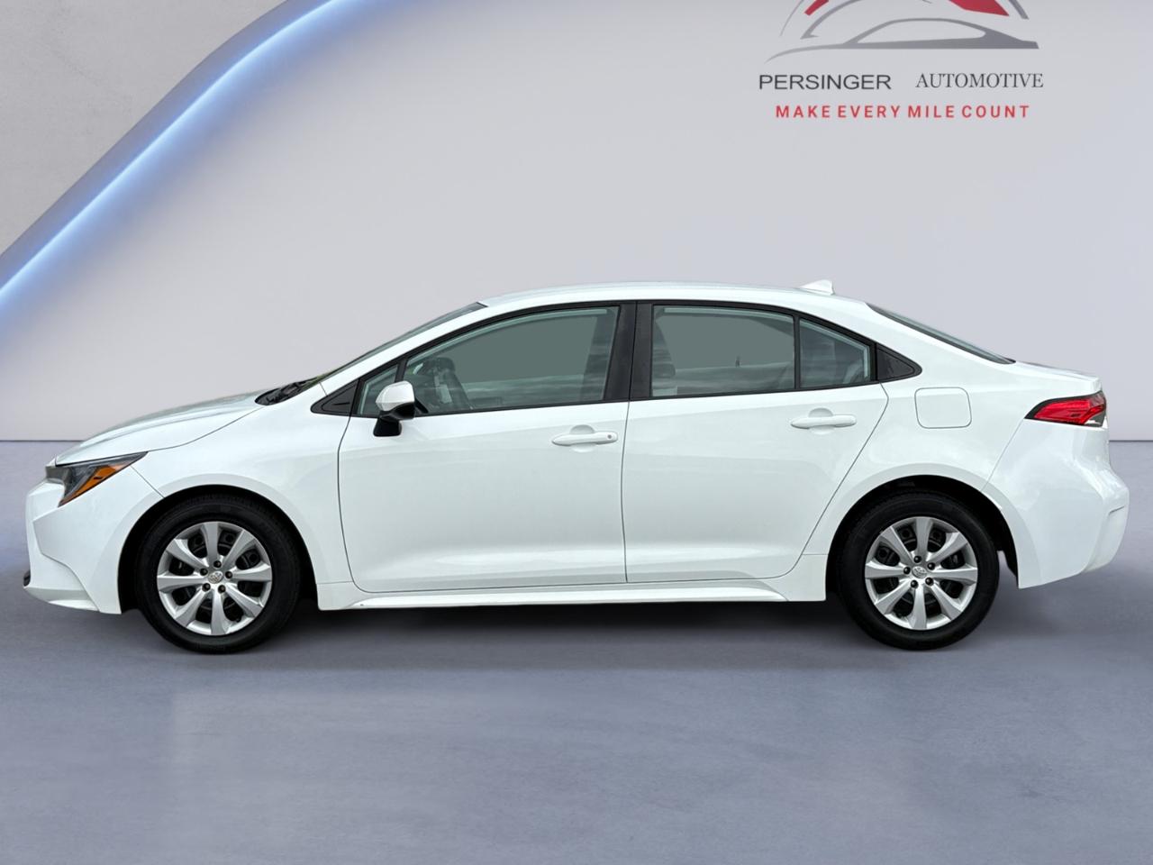 Toyota Corolla LE CVT (Natl) 2023