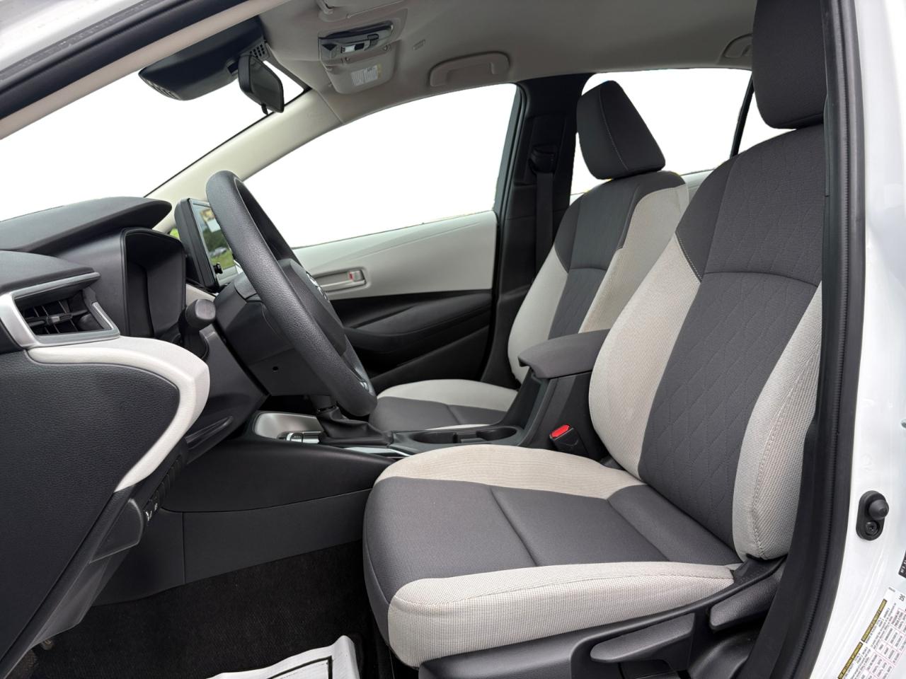 Toyota Corolla LE CVT (Natl) 2023