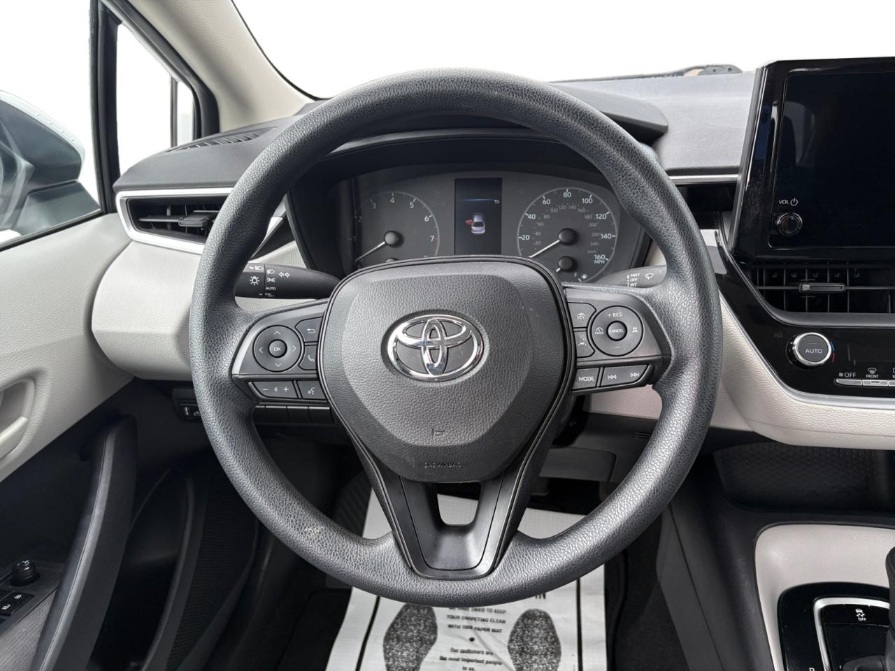 Toyota Corolla LE CVT (Natl) 2023