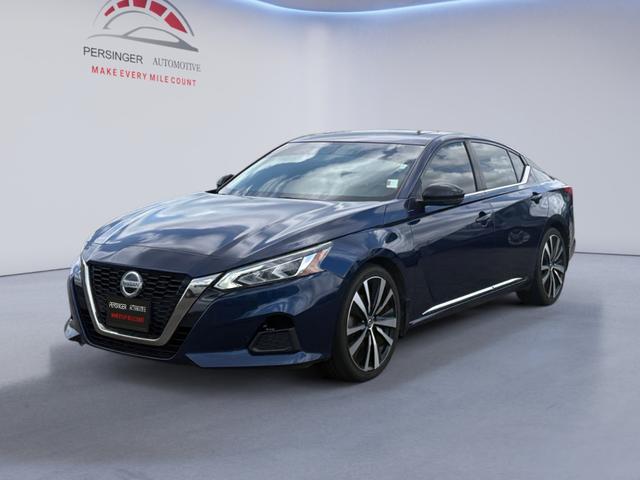 Blue 2019 Nissan Altima Sedan Front-Wheel Drive Continuously Variable Transmission