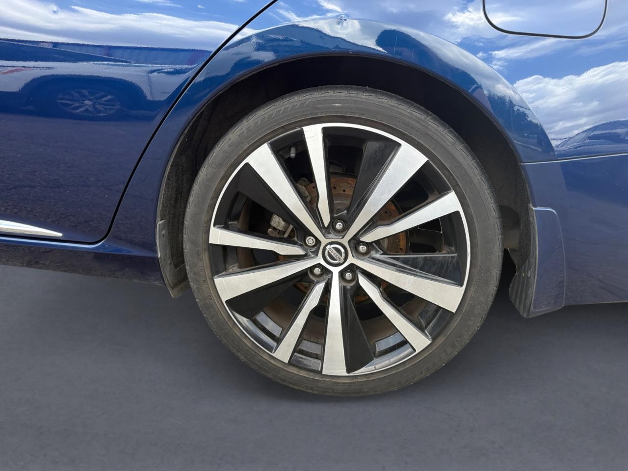 Nissan Altima 2.5 SR Sedan 2019