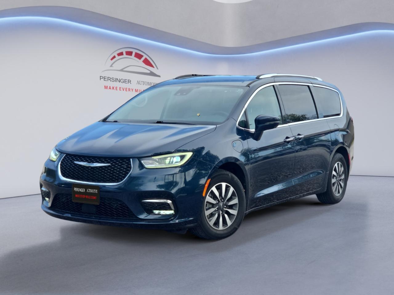 2021 Chrysler Pacifica Hybrid Touring L FWD