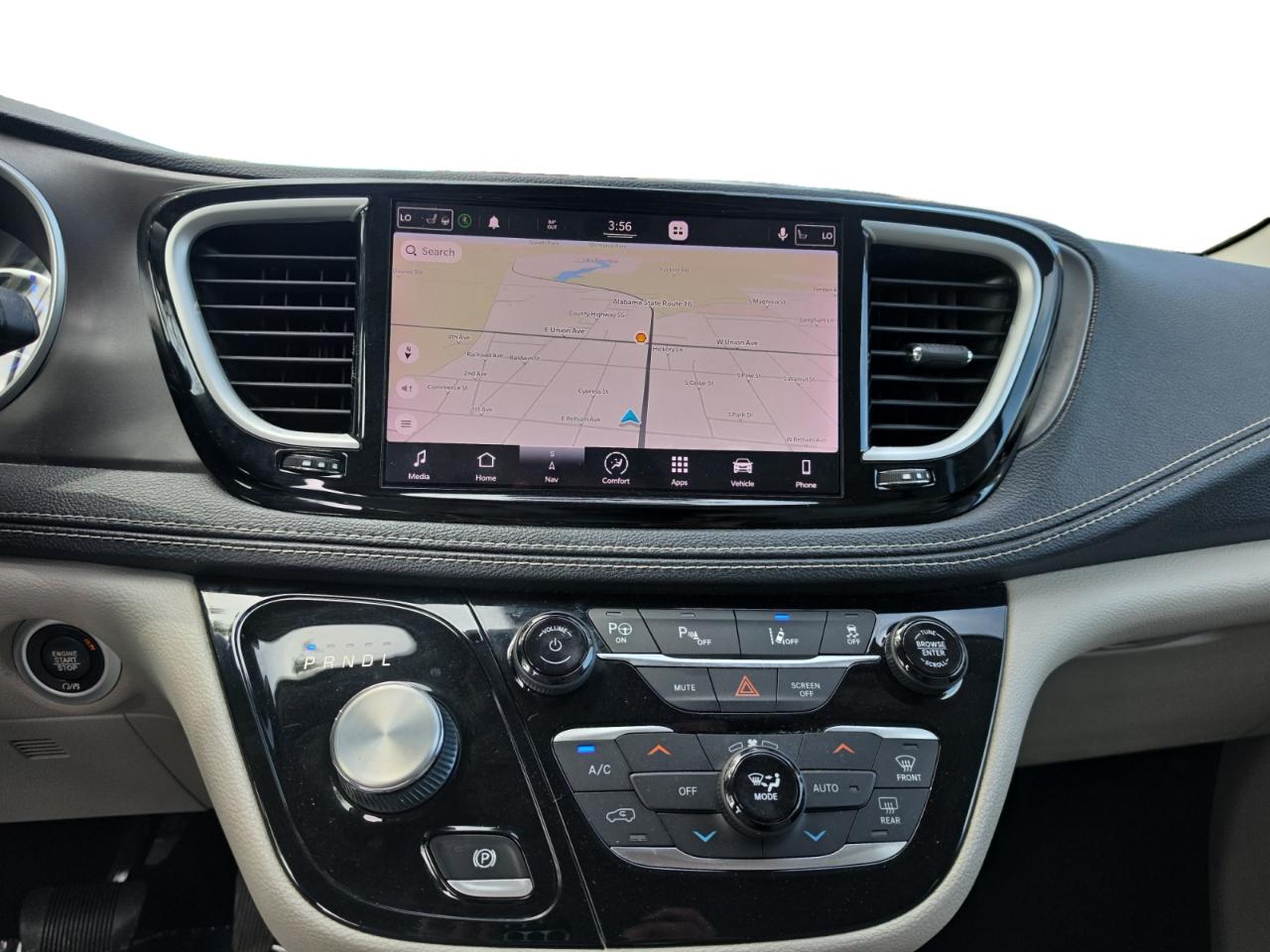 Chrysler Pacifica Hybrid Touring L FWD 2021