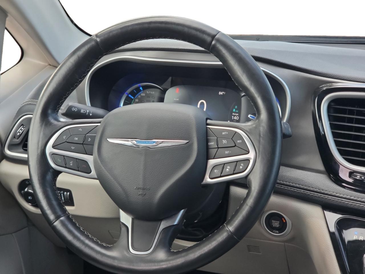 Chrysler Pacifica Hybrid Touring L FWD 2021