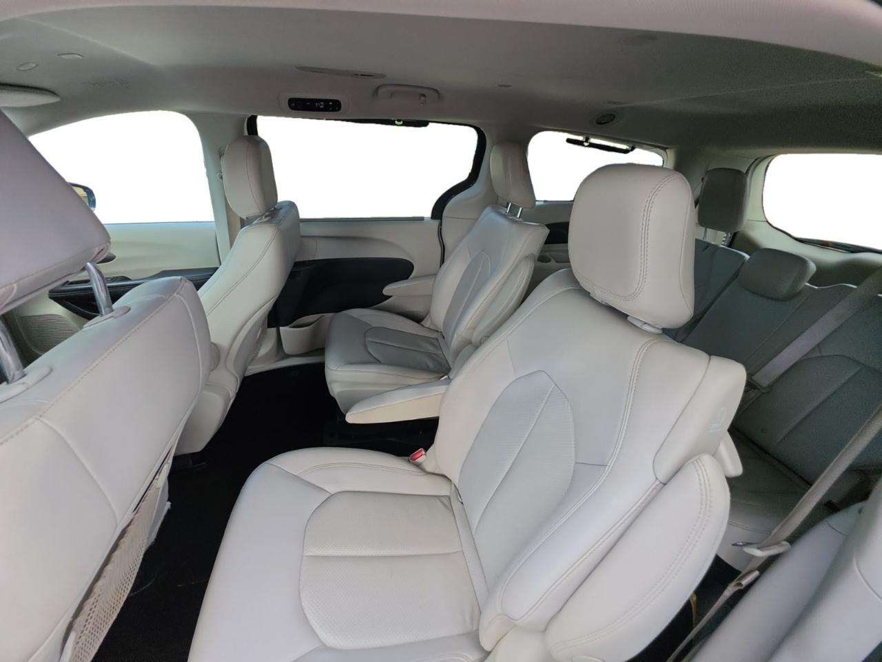 Chrysler Pacifica Hybrid Touring L FWD 2021
