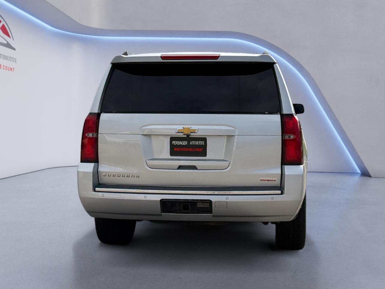 Chevrolet Suburban 2WD 4dr LTZ 2015