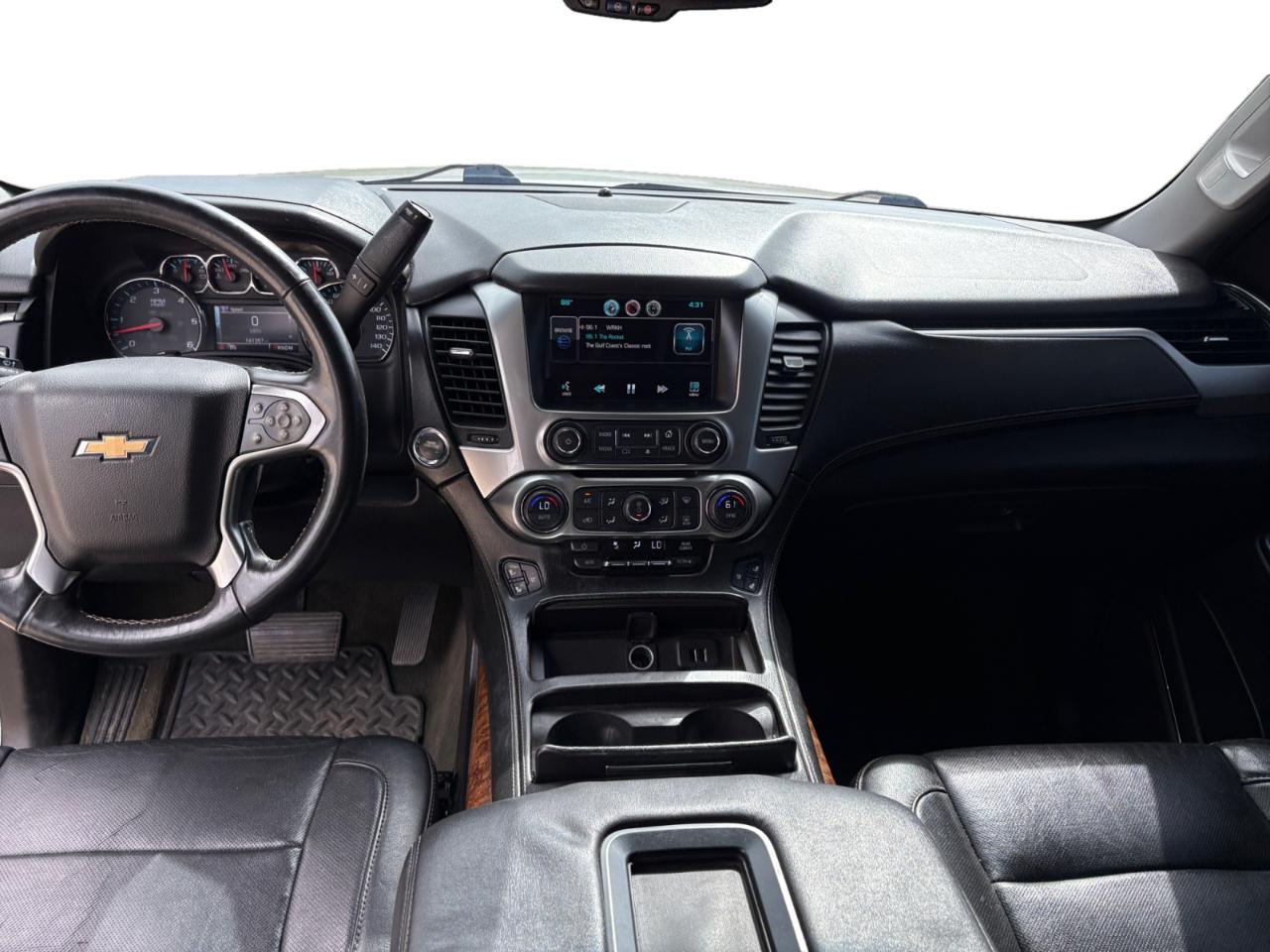 Chevrolet Suburban 2WD 4dr LTZ 2015