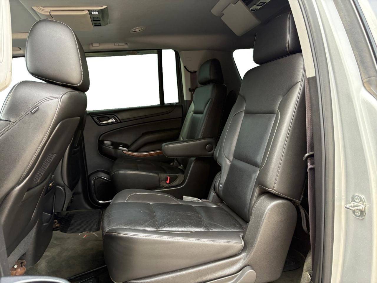 Chevrolet Suburban 2WD 4dr LTZ 2015