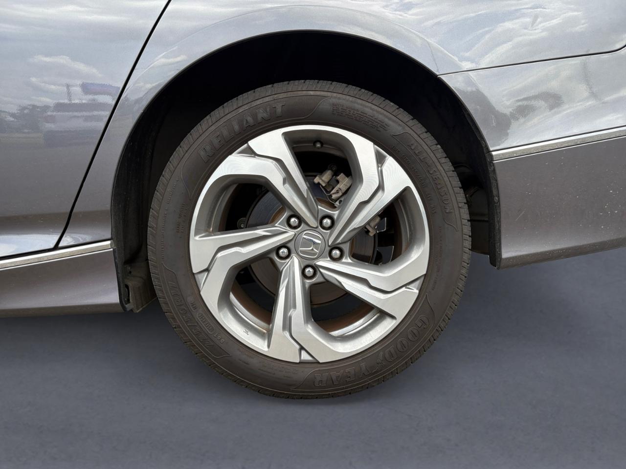 Honda Accord Sedan EX-L 1.5T CVT 2020