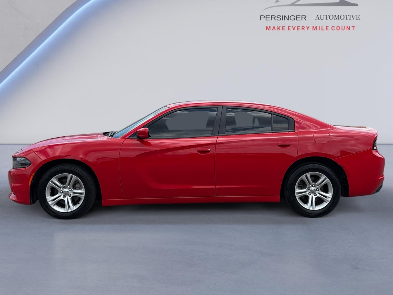 Dodge Charger SXT RWD 2020