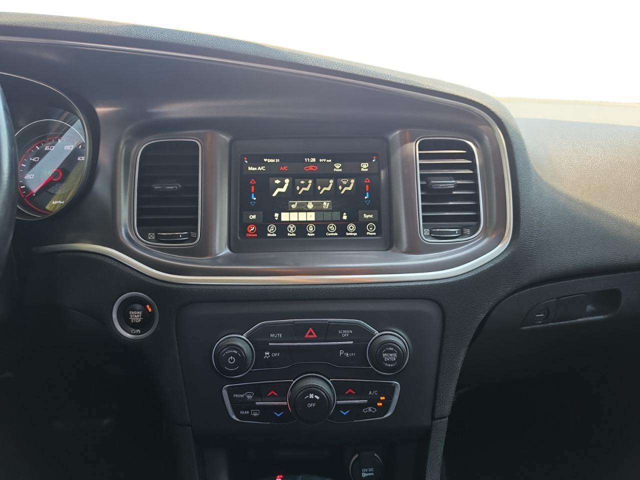 Dodge Charger SXT RWD 2020