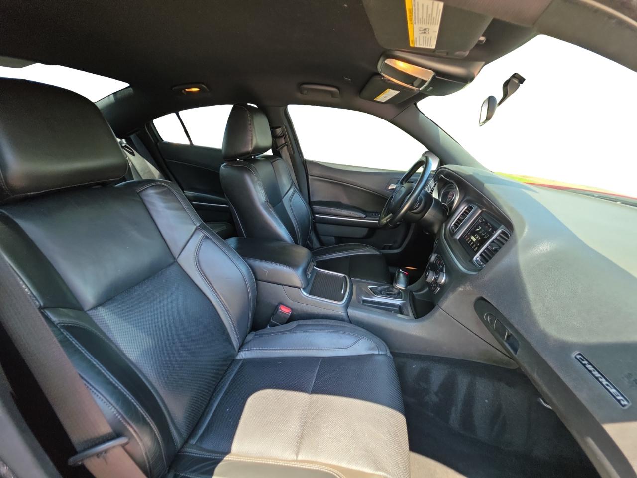 Dodge Charger SXT RWD 2020