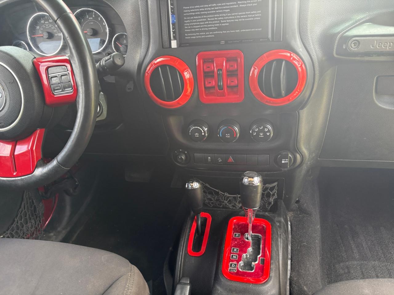 Jeep Wrangler Unlimited 4WD 4dr Sport 2013