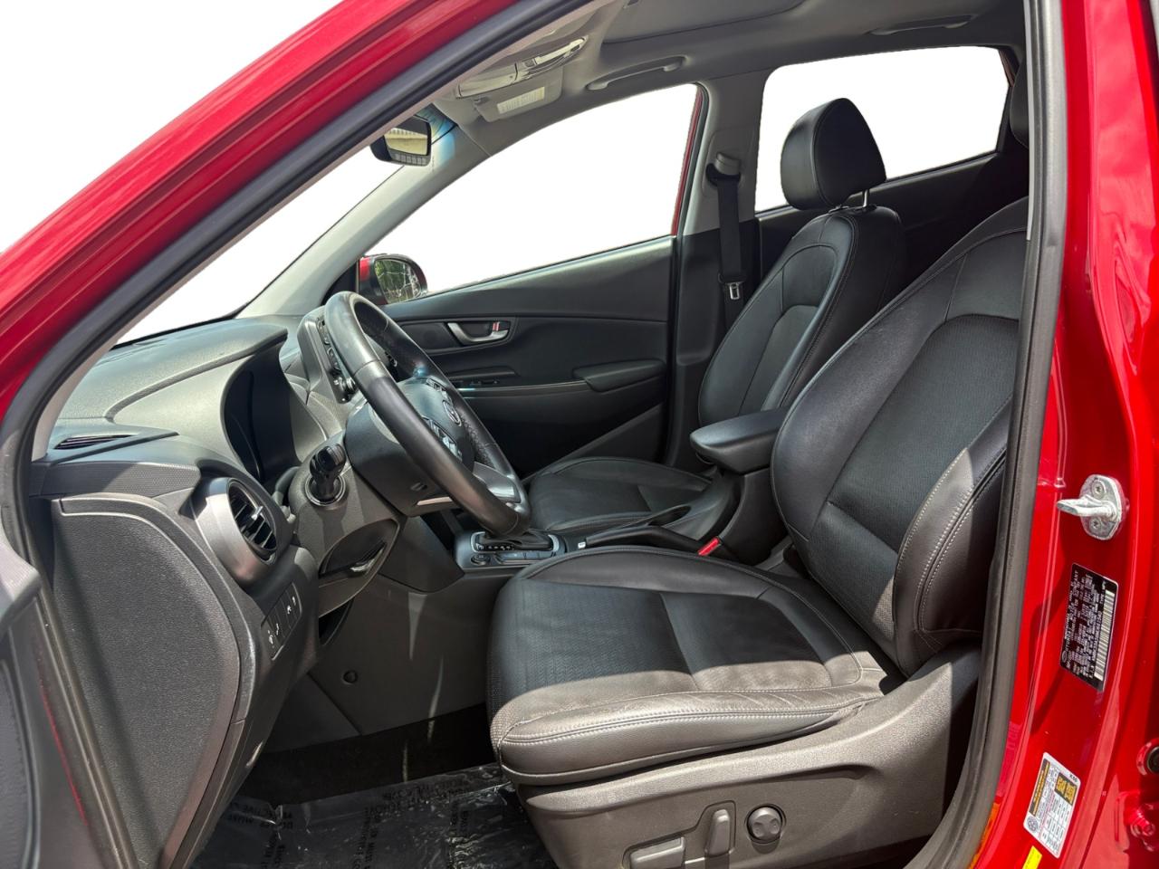 Hyundai Kona Limited DCT FWD 2021