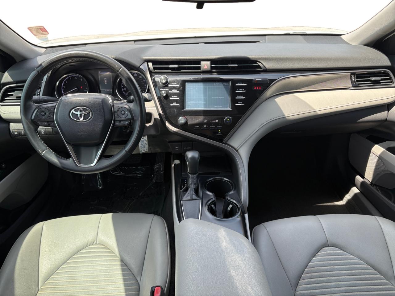 Toyota Camry XLE Auto (Natl) 2019