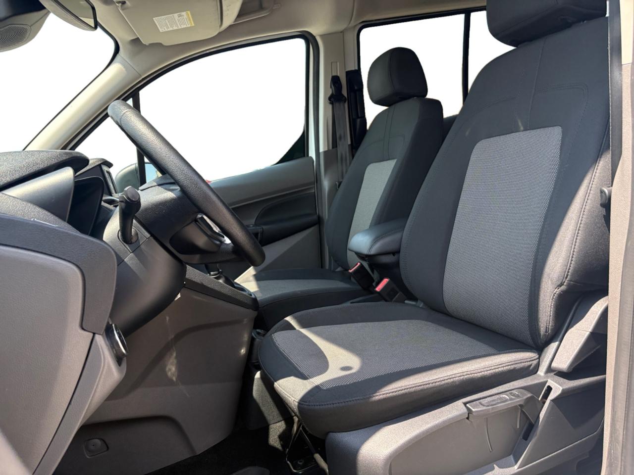 Ford Transit Connect Wagon XL LWB w/Rear Liftgate 2022