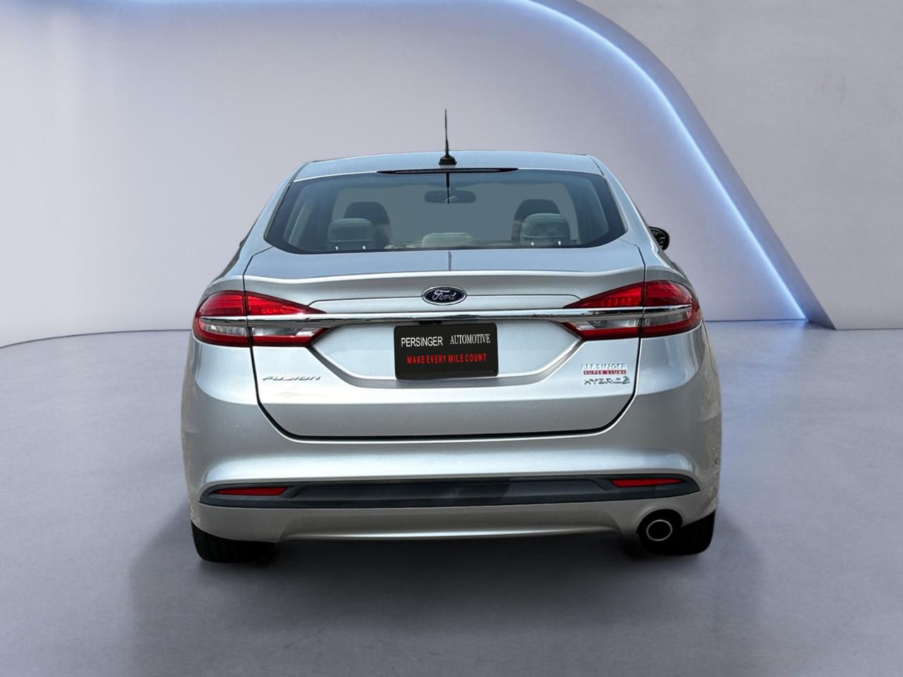 Ford Fusion Hybrid S FWD 2018