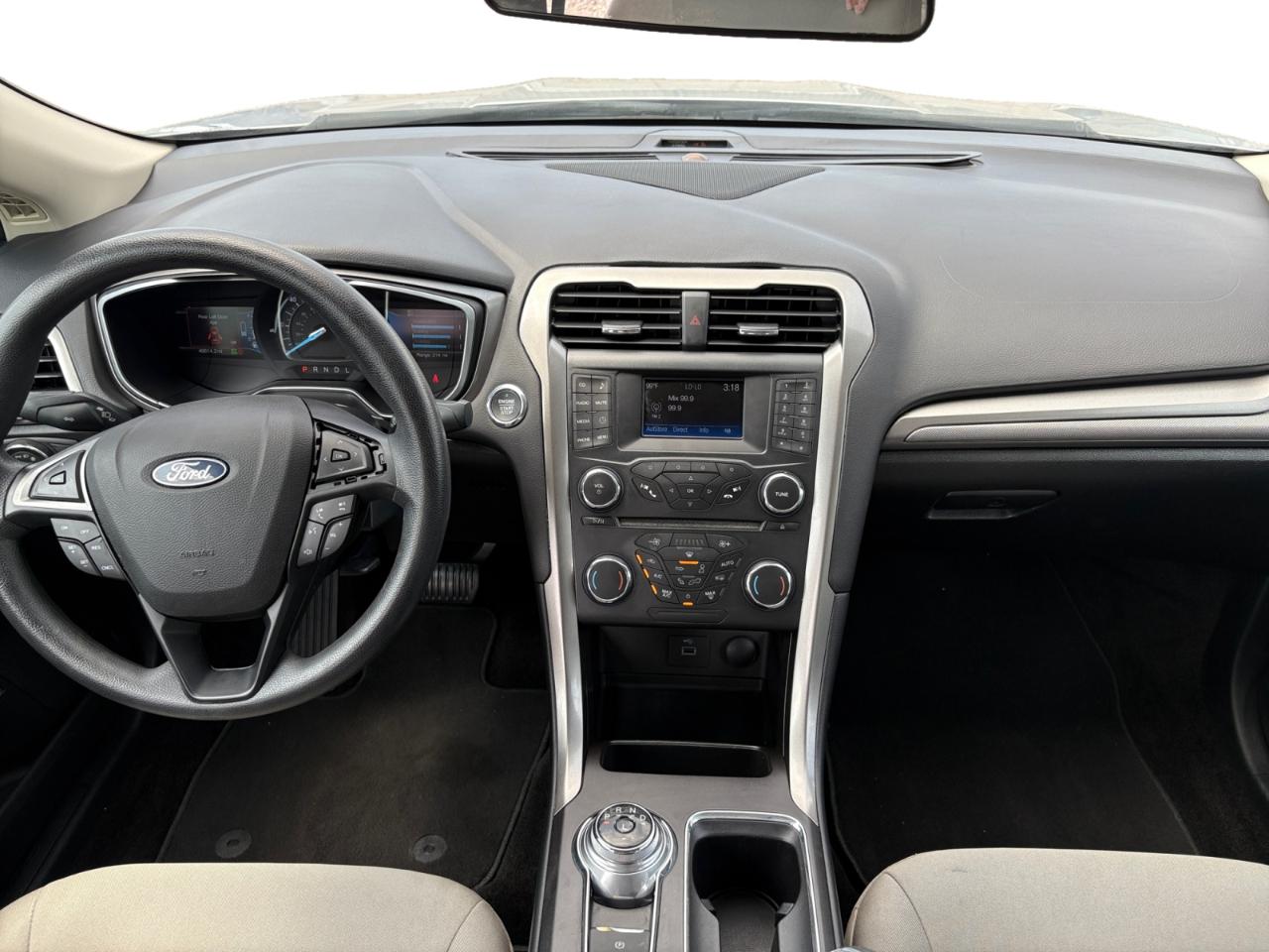 Ford Fusion Hybrid S FWD 2018