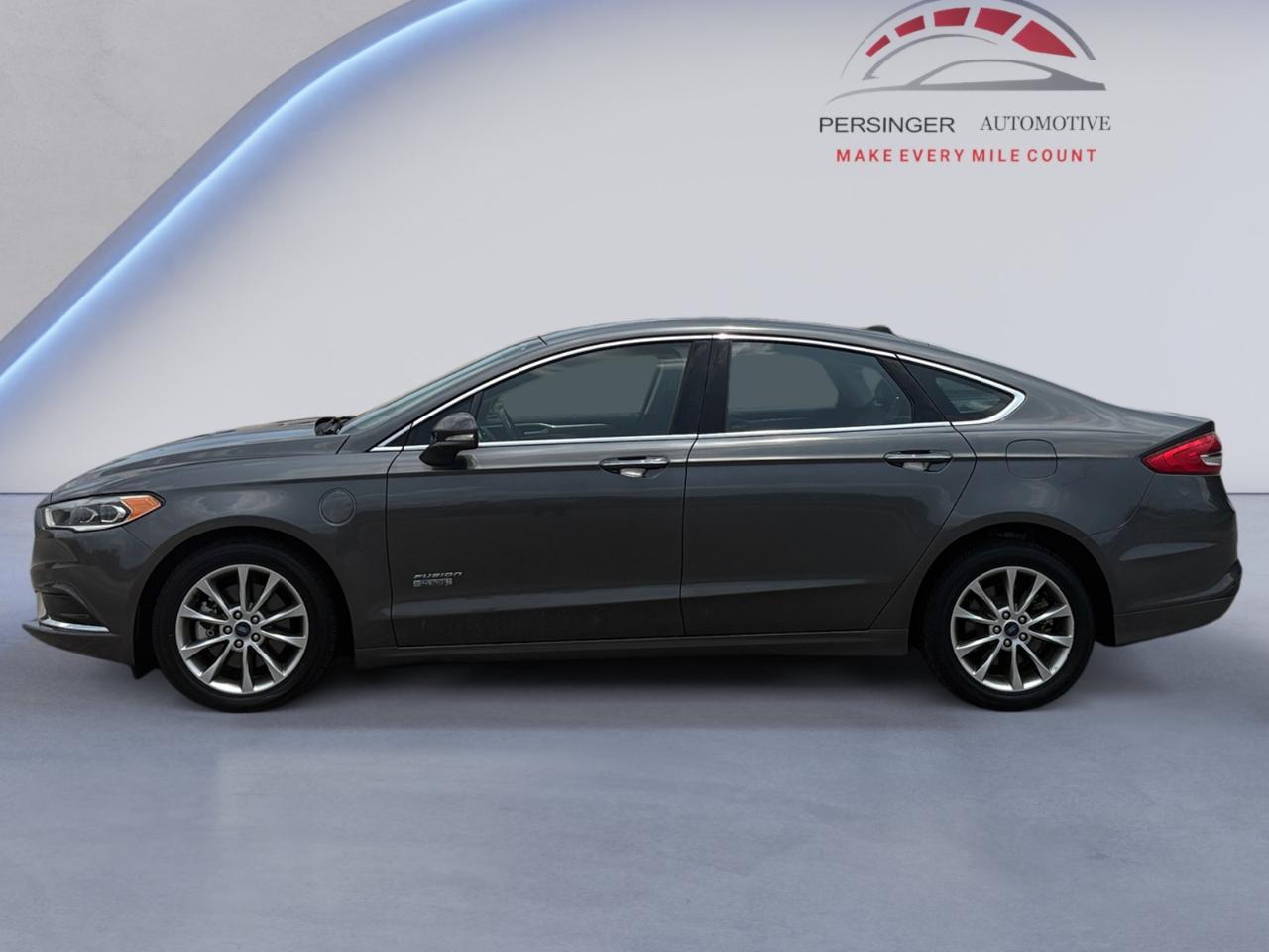 Ford Fusion Energi SE FWD 2018