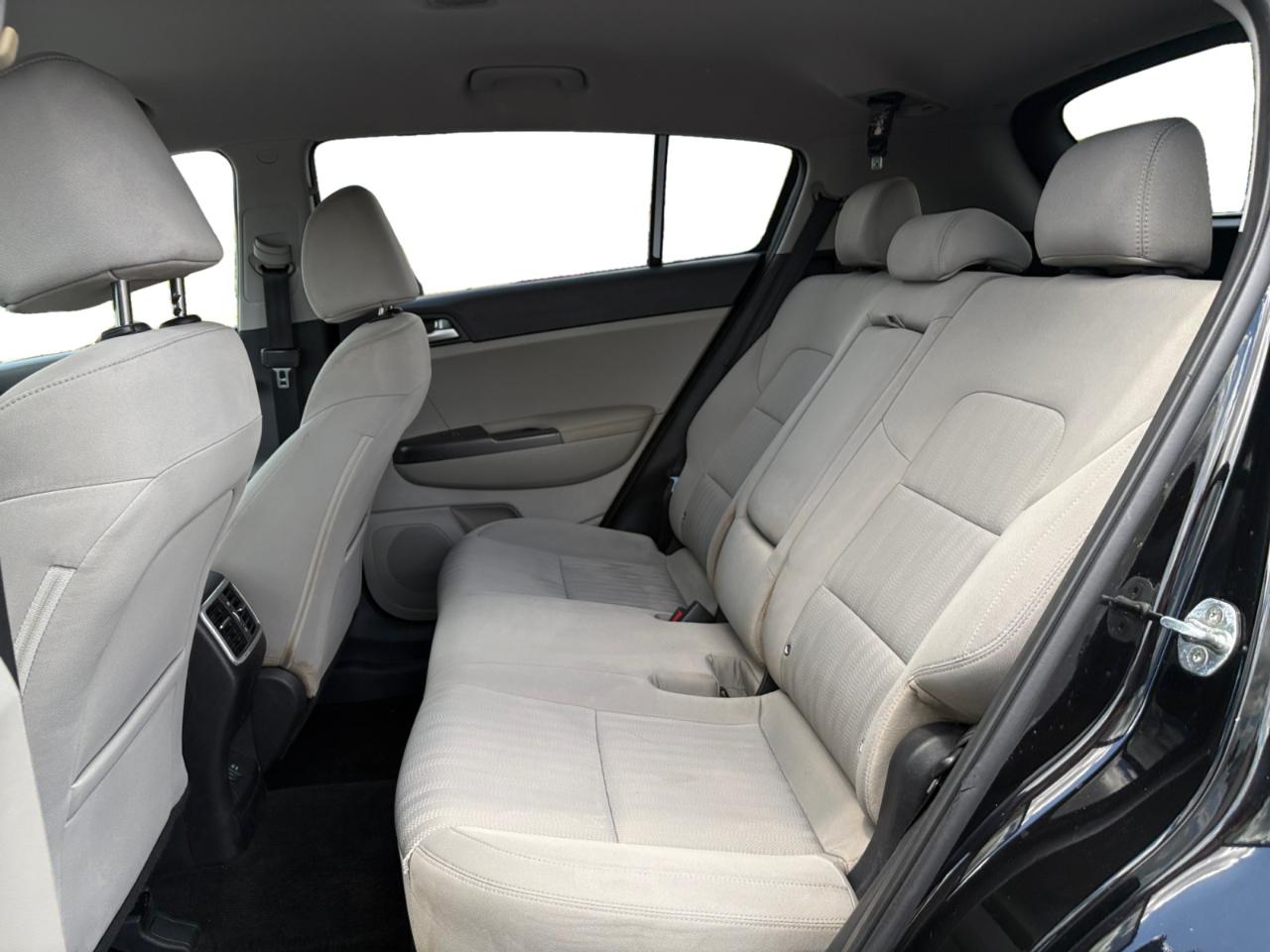 Kia Sportage LX FWD 2021